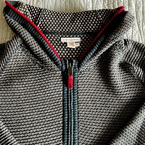 Comfortable Men's Black and Gray Zip-Up Shirt